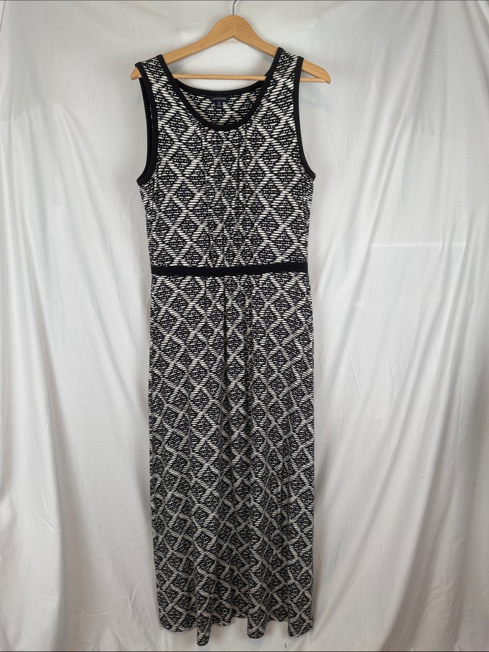 Women's Lands' End Sleeveless Black and White Maxi Dress Size Medium
